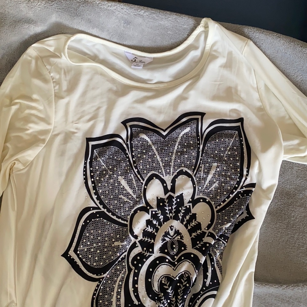 Women’s medium dress